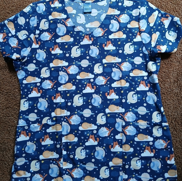 Zoe + Chloe scrub top - Picture 1 of 2